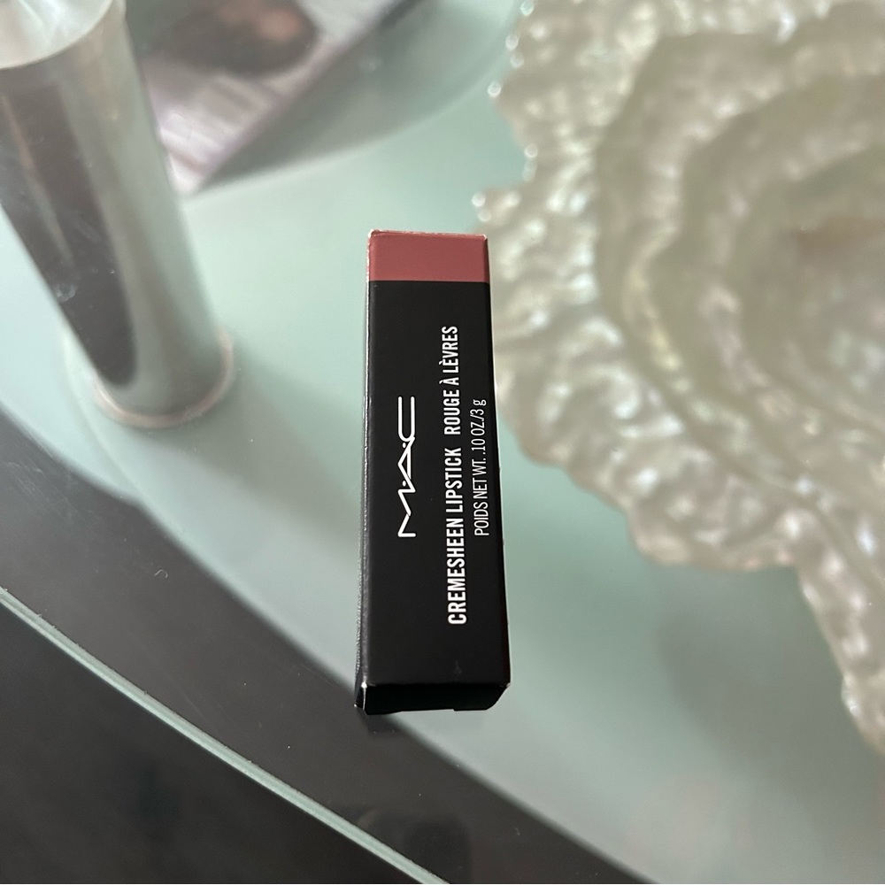 MAC Lipstick - Picture 7 of 7